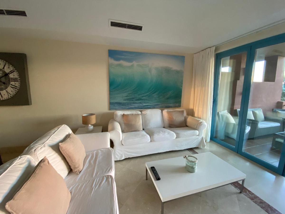 Apartamento con terraza sobre La Marina de Sotogrande San Roque  Exterior foto